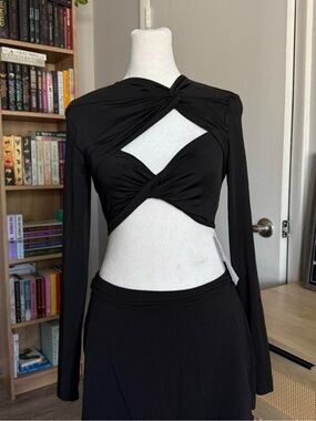 parthea black long sleeve cut out crop top